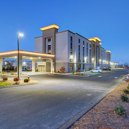 Hampton Inn & Suites Boston/Stoughton Exterior photo